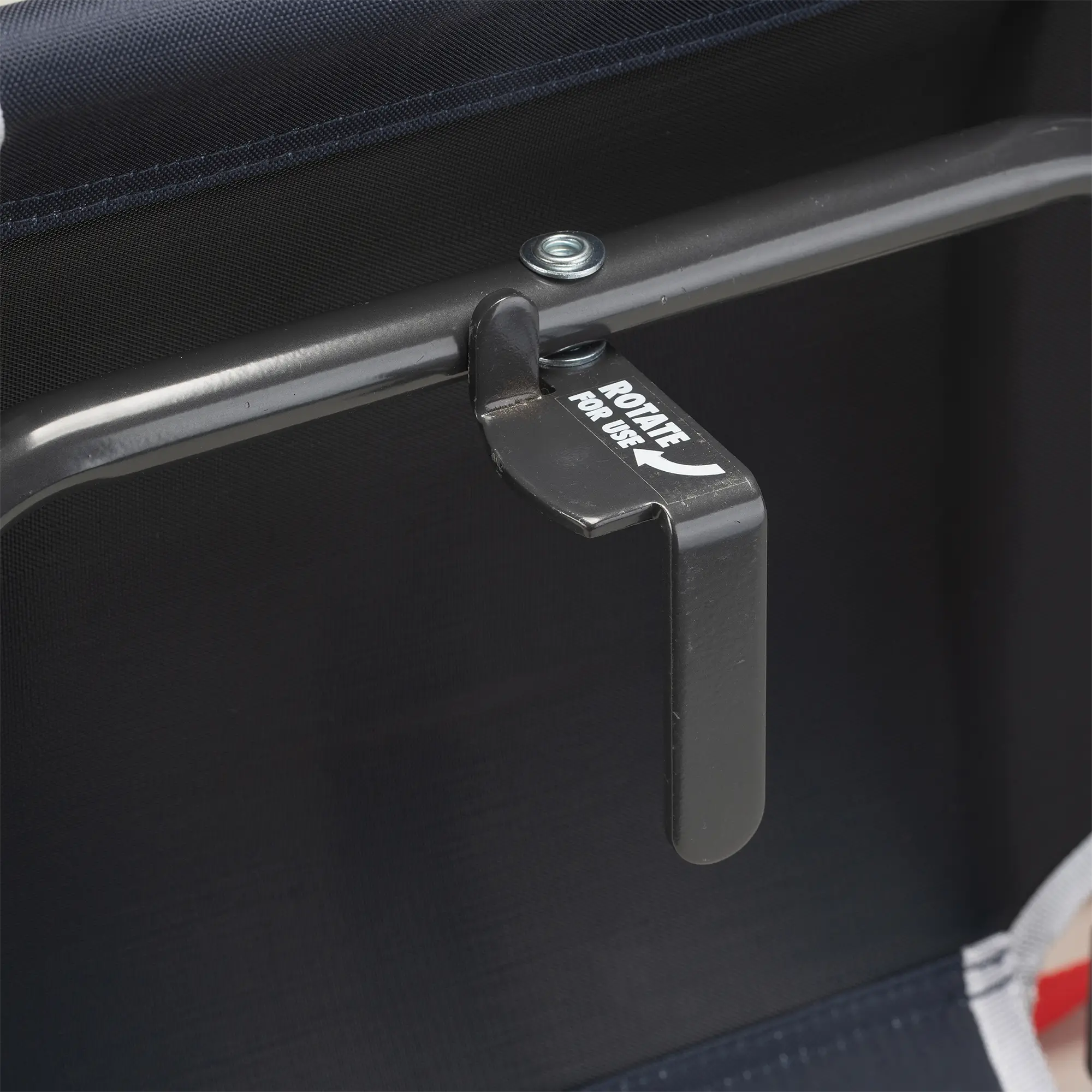 Big Comfort Stadium Chair™ with Armrests | SJCN