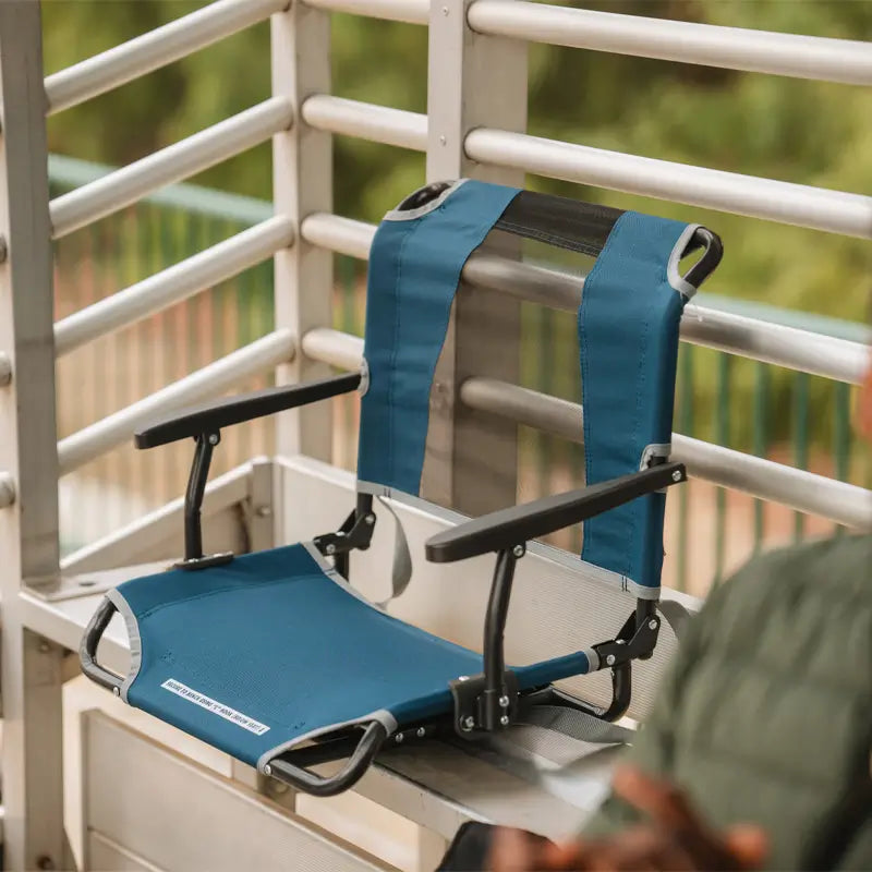 Big Comfort Stadium Chair™ with Armrests | SJCN | 8315 | C8315